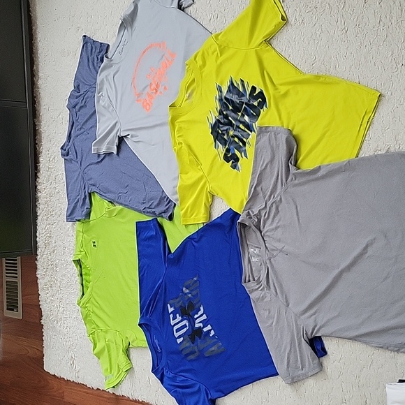 ! Bundle of 6 boys dry fit tops - Picture 1 of 13
